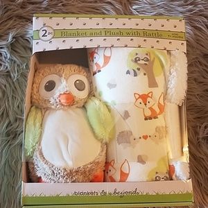 Brand new in 2pc, Blanket and Plush with rattle